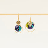Boucles d'oreilles Niamey, disque wax violet turquoise et vert anis, anneau laiton torsadé brut
