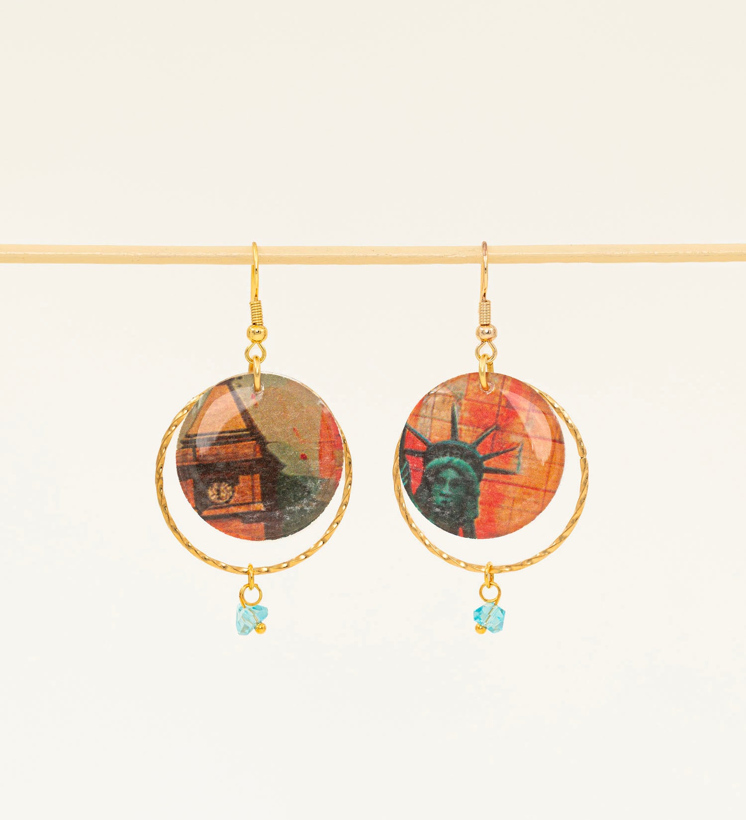 Boucles d'oreilles artisanales Tucson - papier résiné New York et pierre naturelle, fait main en France