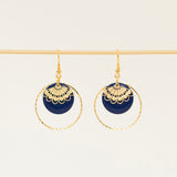 Boucles d'oreilles artisanales Atlanta - émail et dentelle dorée ciselée, fait main en France